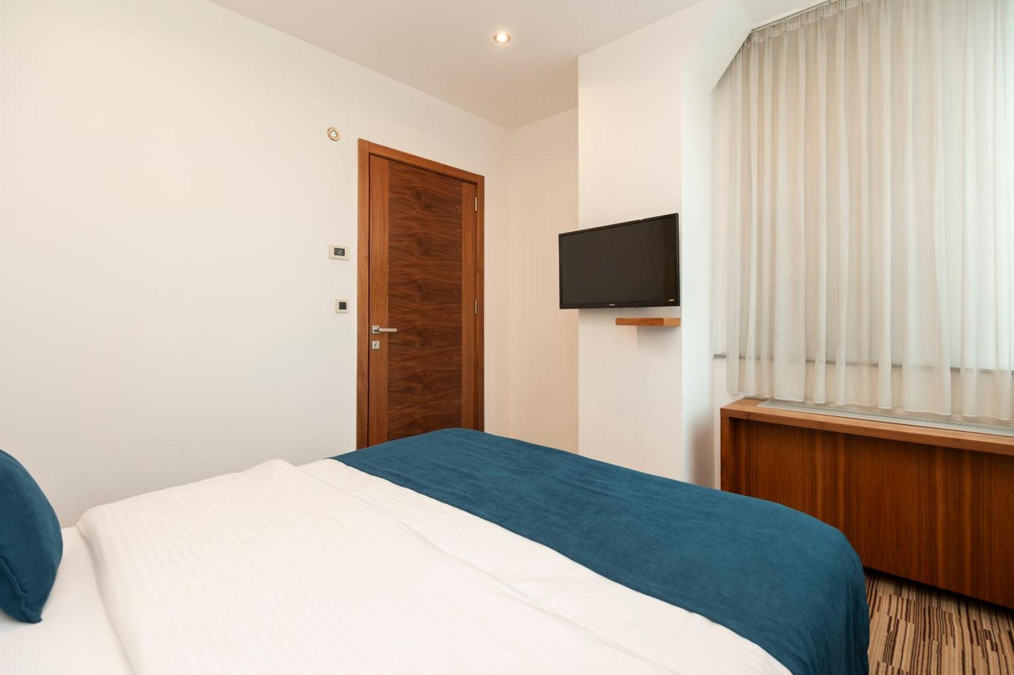 Hotel Bistrik City Center Sarajevo Exterior photo